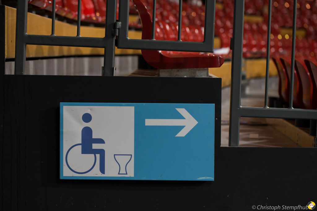 Christoph Stempfhuber - Hinweispiktogramm Behinderten WC